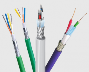 XS6W-6LSZH8SS100CM-Y, Кабель Ethernet (EtherCAT) с разъемами RJ45, экранированный, категории 6a, 1 м, желтый