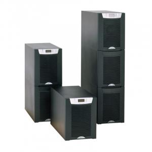 ИБП серии 9155, мощность 8 кВа; 3 фазы вход/1 фаза выход; с внутренними батареями с удлинённым сроком службы; 2 линейки по 32 штуки ёмкостью 7А*ч, время автономной работы 28 минут^^; готов для работы в параллель (до 4х ИБП); pf=0,9